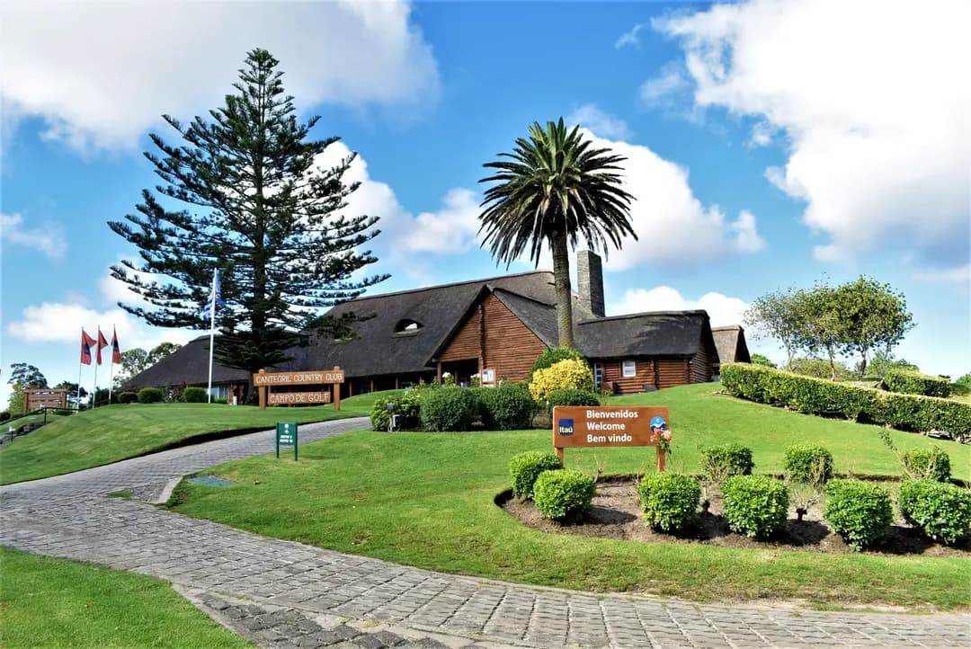 Banner de Cantegril Country Club